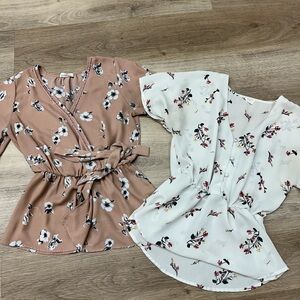 Lot of two women floral blouse tops Sienna sky size small